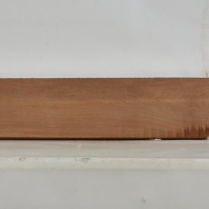 MAKORE1085_1